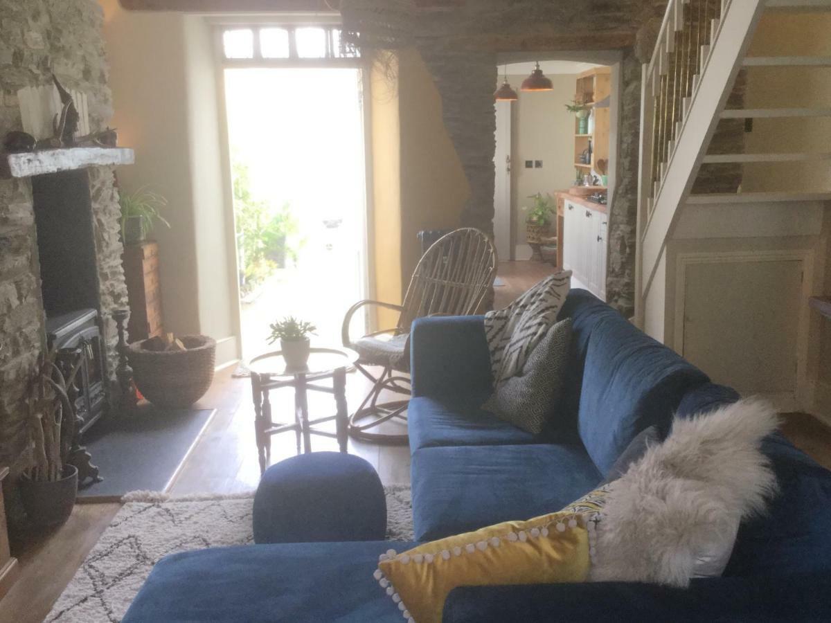 Bambu Cottage New Quay エクステリア 写真